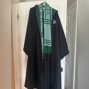 No longer need it, only worn twice